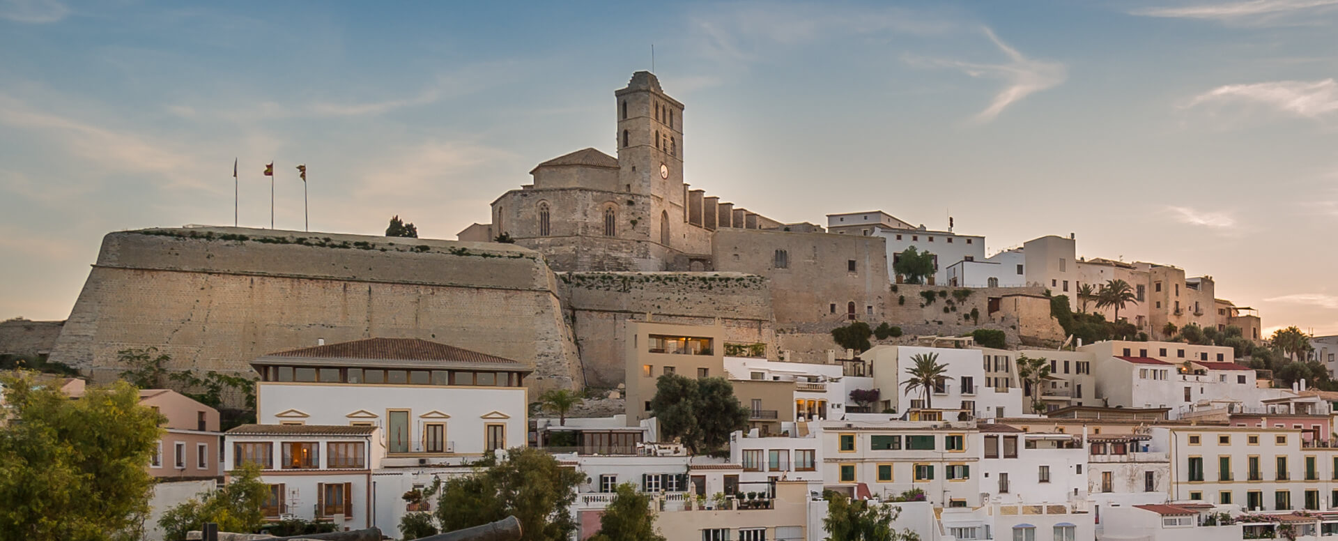 6 - Besuchen Sie die Santo Domingo Kirche - Ibiza
